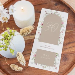 Einladung 30. Geburtstag mit Lesezeichen "Blooming Romance"