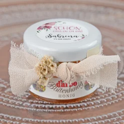 Gastgeschenk Blütenhonig mit Aufkleber