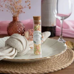 Gastgeschenk Glasröhrchen mit Korken und Aufkleber