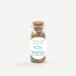 Gastgeschenk Mini Glasröhrchen mit Aufkleber Junge "Liebe Glaube Weisheit"