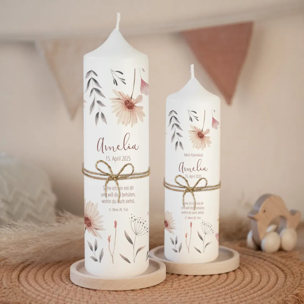 Taufkerze Wild Flowers mit Juteband